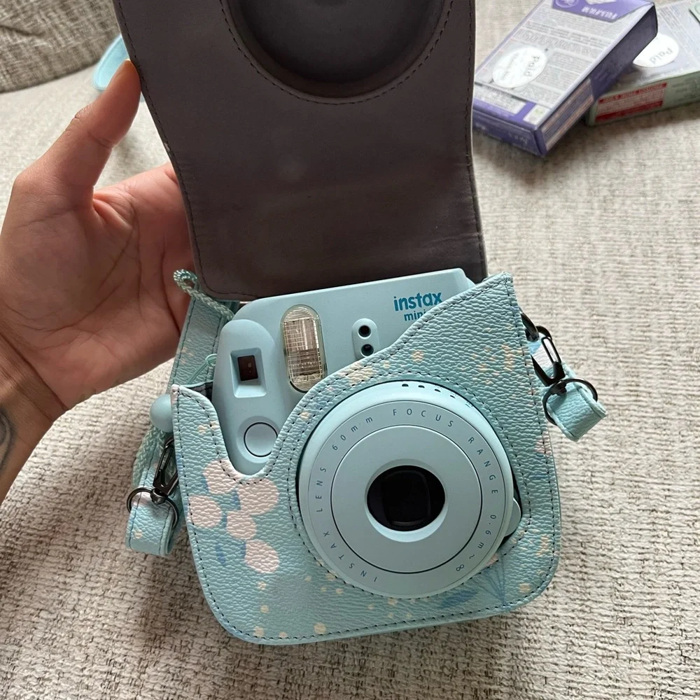 Fujifilm instax Polaroid camera